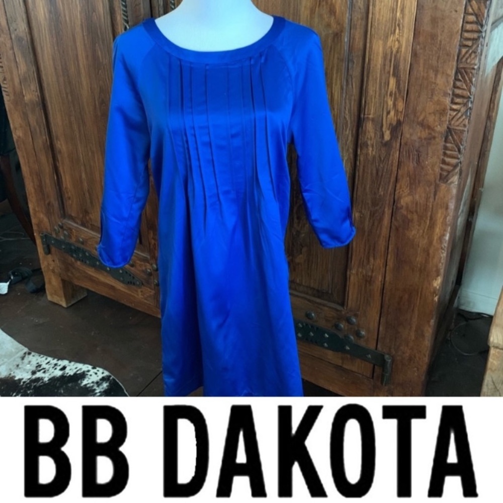 Bb Dakota royal blue long sleeved 👗 dress